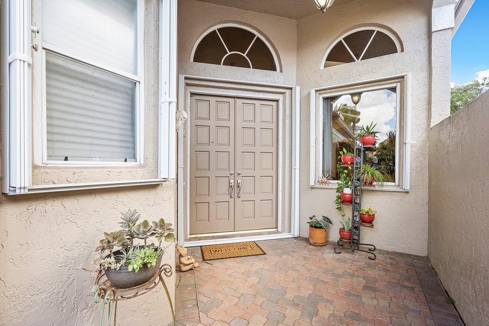 6141 Evian Place — photo 4
