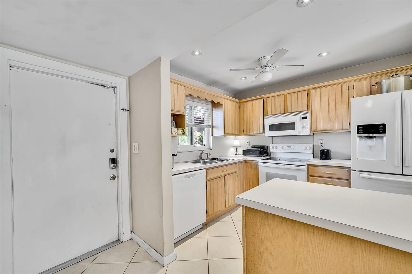 3300 Atlanta Street 15f, Hollywood, FL 33021 photo 7