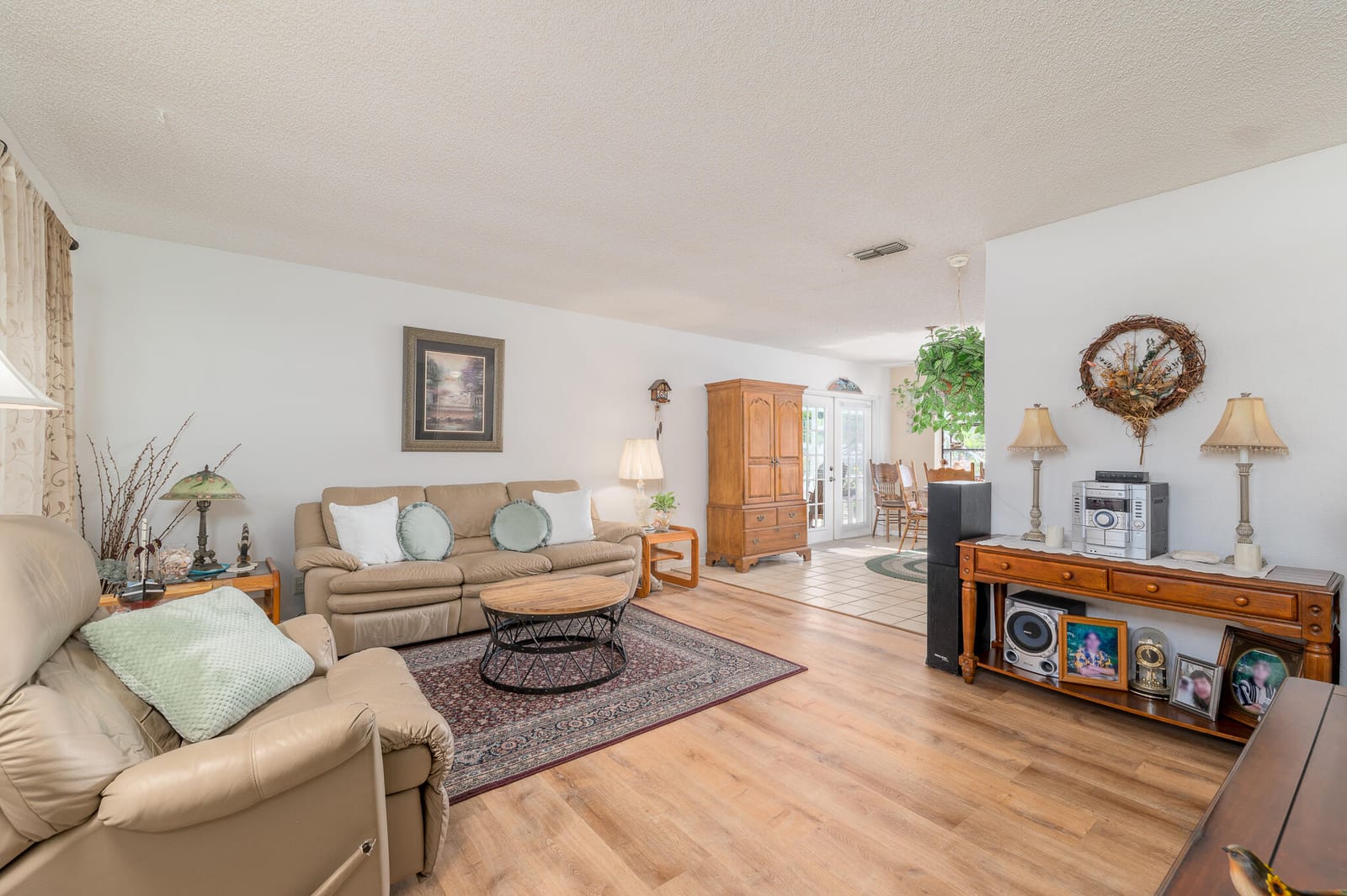 8681 SE Eagle Avenue, Hobe Sound, FL 33455 photo 3