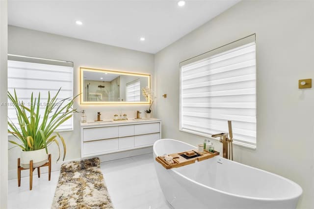1402 Fletcher Street, Hollywood, FL 33020