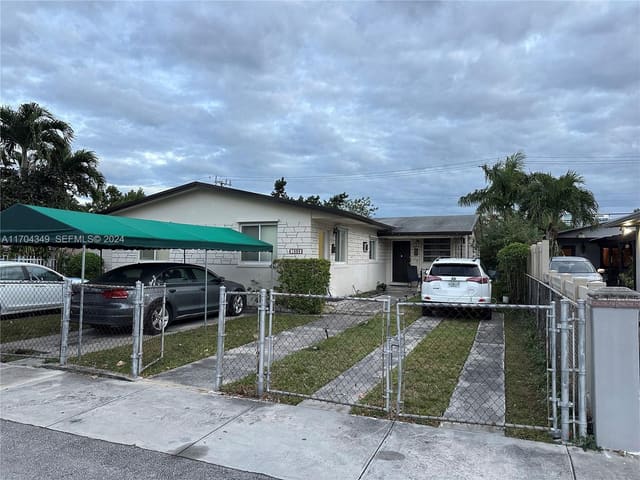 1838 NW 18th Street, Miami, FL 33125