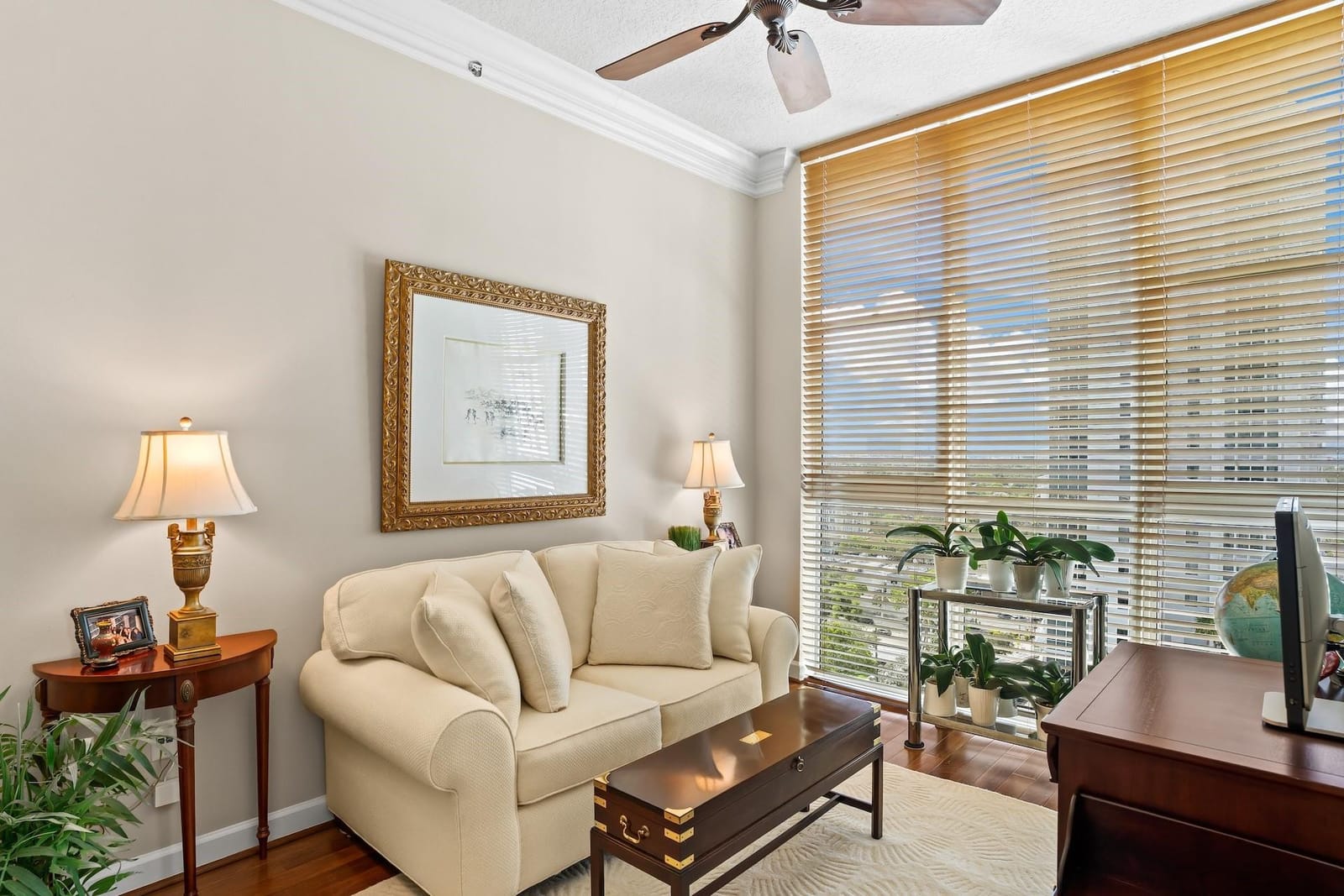 111 SE 8th Avenue 1501 — photo 11