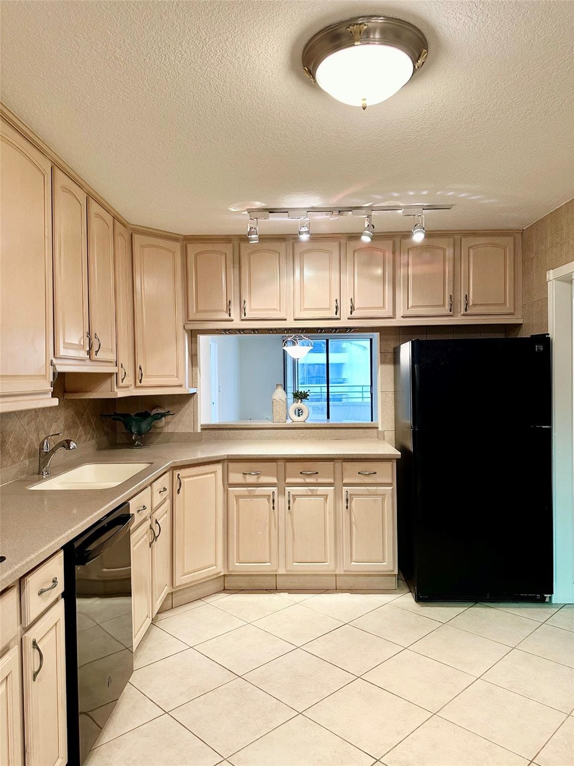 2500 Parkview Drive 814, Hallandale Beach, FL 33009 photo 15