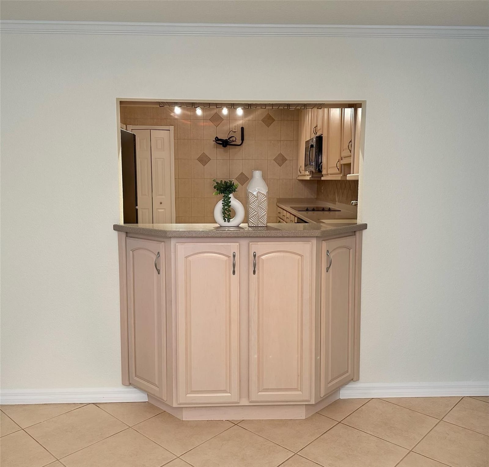 2500 Parkview Drive 814, Hallandale Beach, FL 33009 photo 25