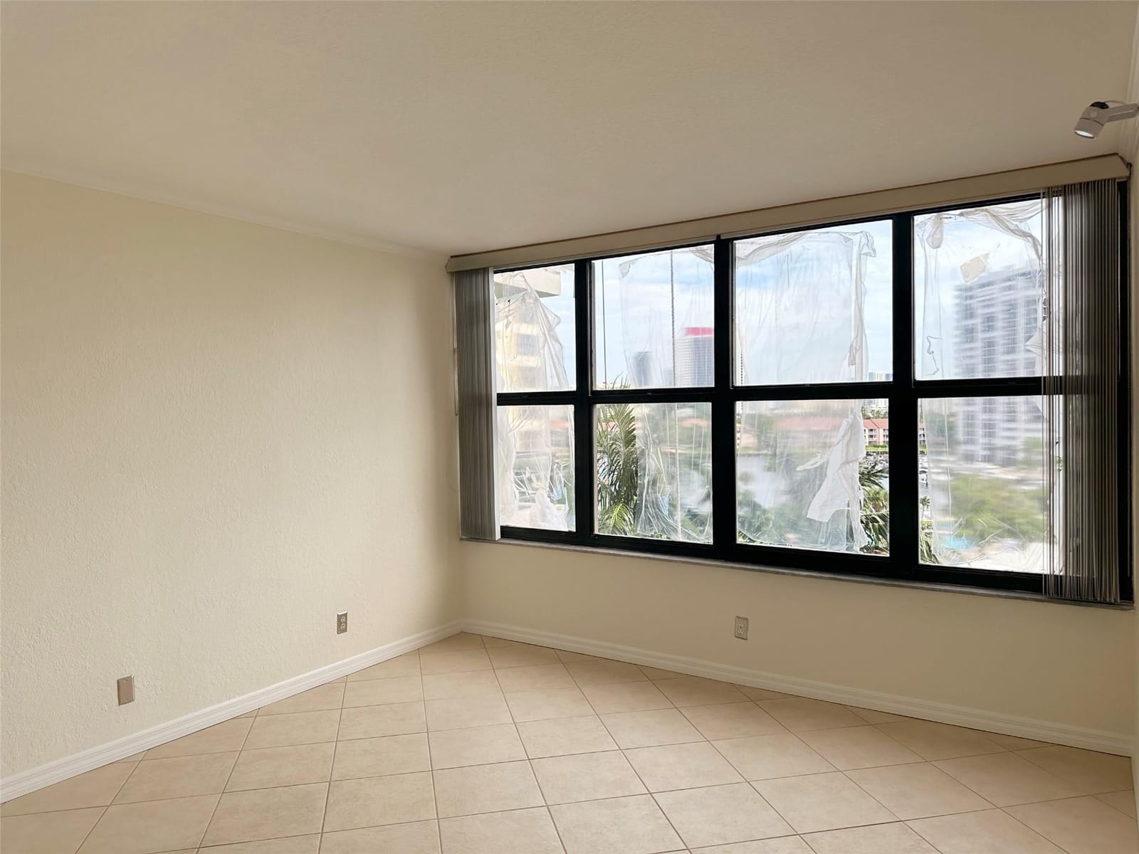 2500 Parkview Drive 814, Hallandale Beach, FL 33009 photo 26