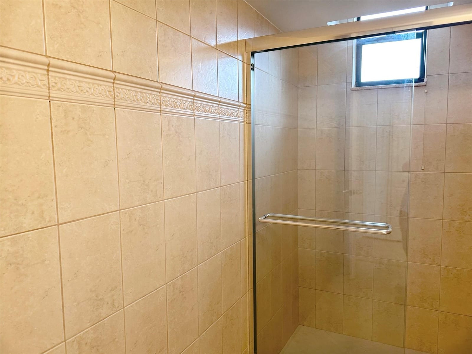 2500 Parkview Drive 814, Hallandale Beach, FL 33009 photo 30