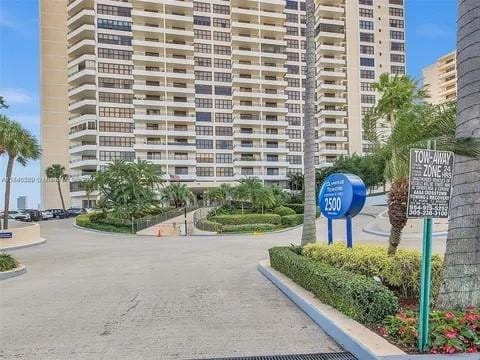 2500 Parkview Drive 814 — photo 8