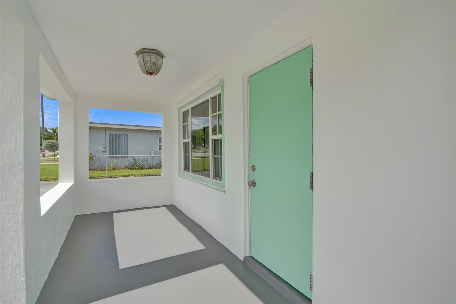 2055 NW 8th Street, Pompano Beach, FL 33069 photo 2
