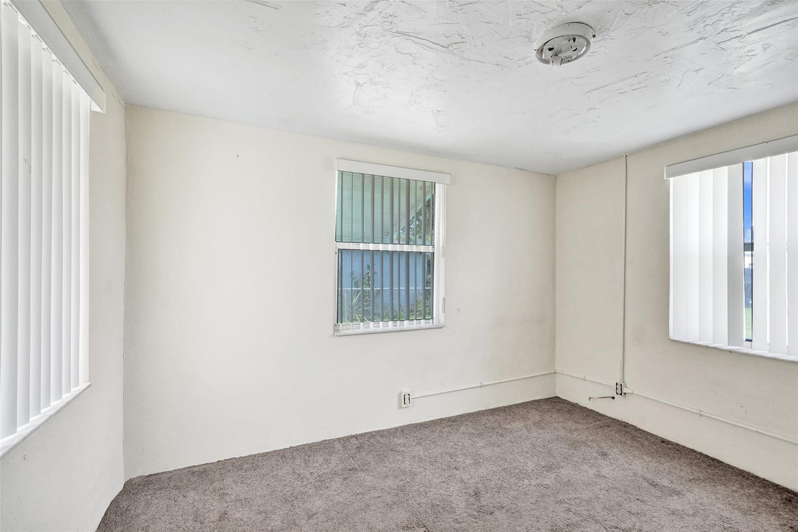 2055 NW 8th Street, Pompano Beach, FL 33069 photo 13