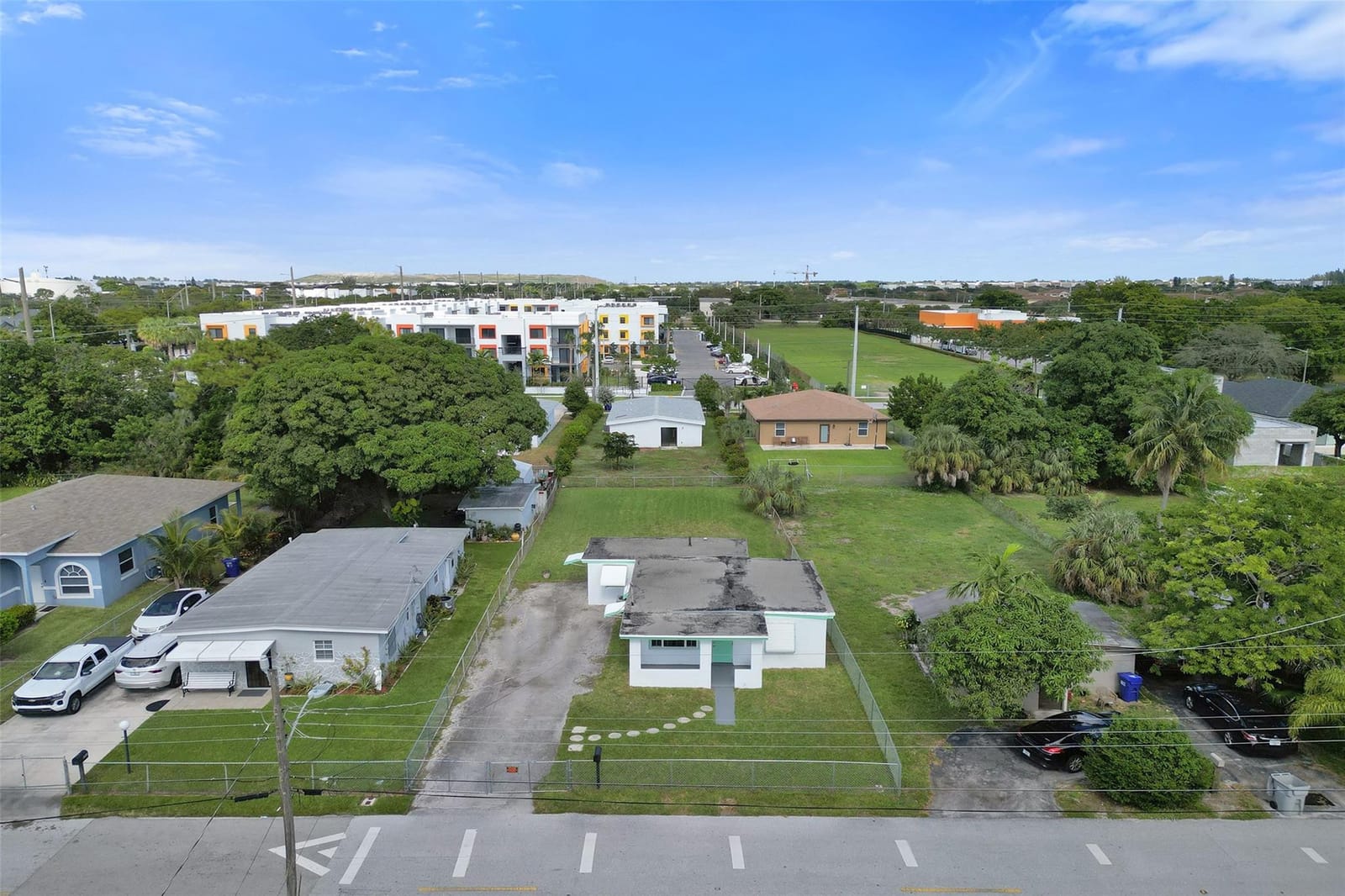 2055 NW 8th Street, Pompano Beach, FL 33069 photo 17