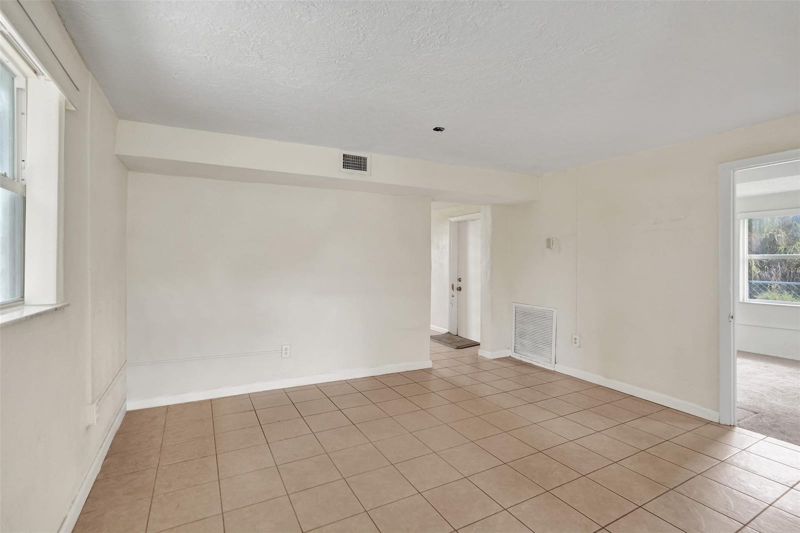 2055 NW 8th Street, Pompano Beach, FL 33069 photo 5