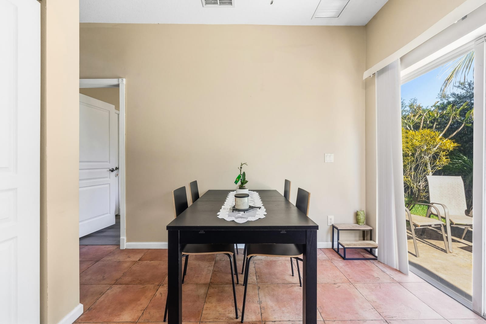 624 NE Bent Paddle Lane — photo 12