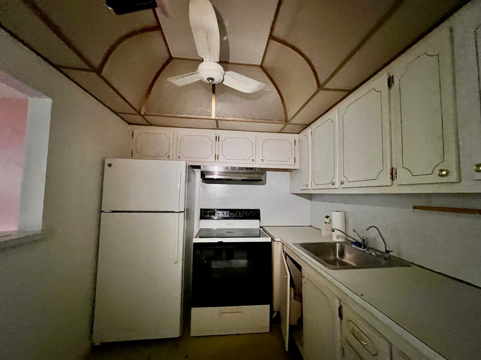 219 Dorchester J — photo 4