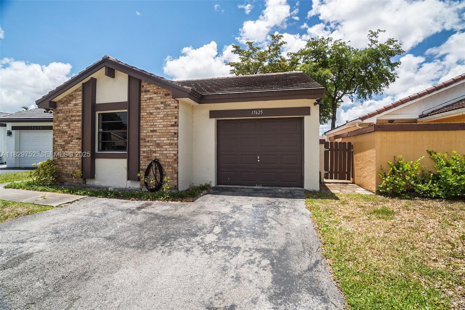 3 bedroom home for sale at 17625 62nd, Hialeah, FL 33015 — $520,000