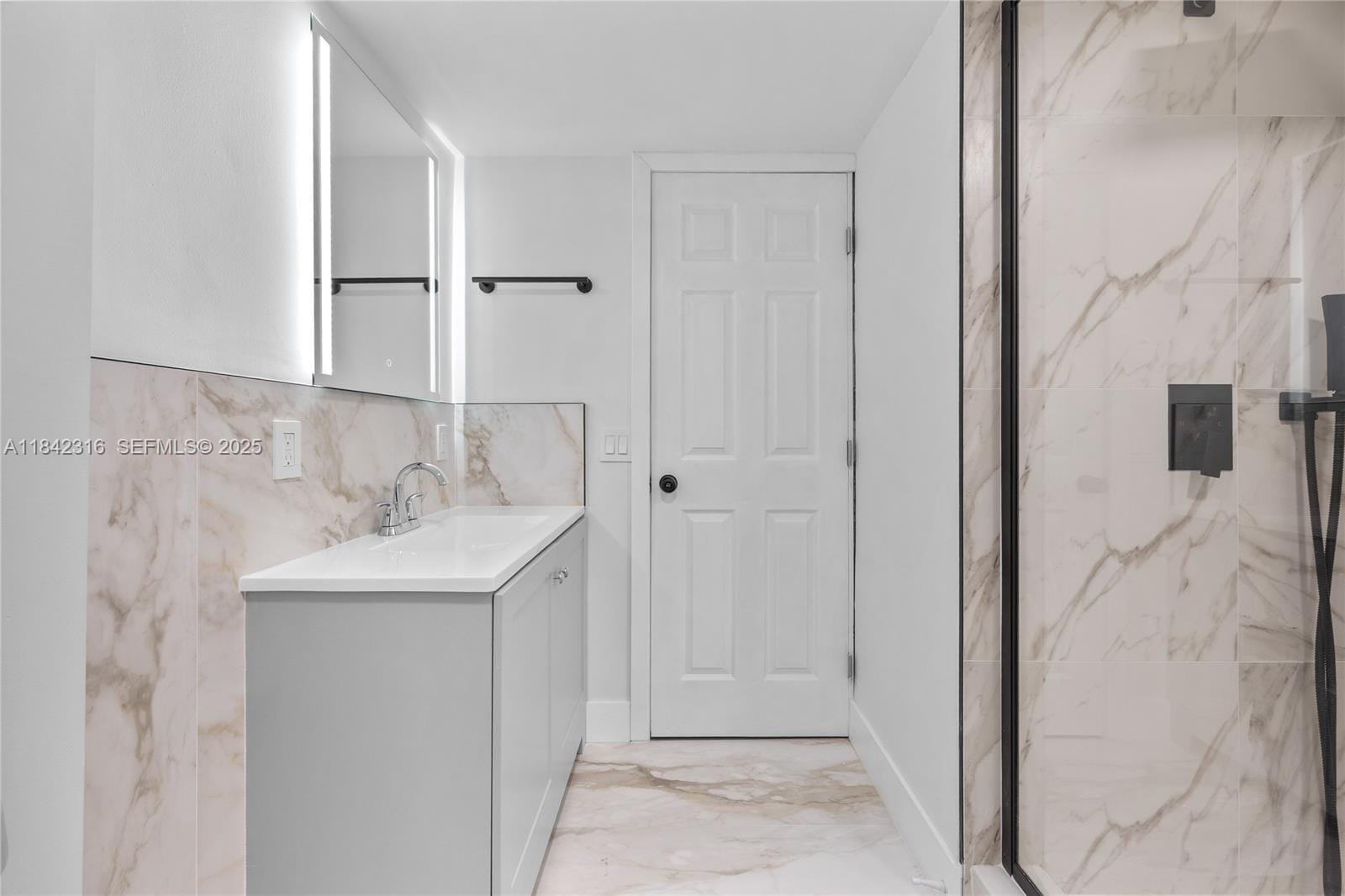 5790 Stirling Road 112, Hollywood, FL 33021 photo 13