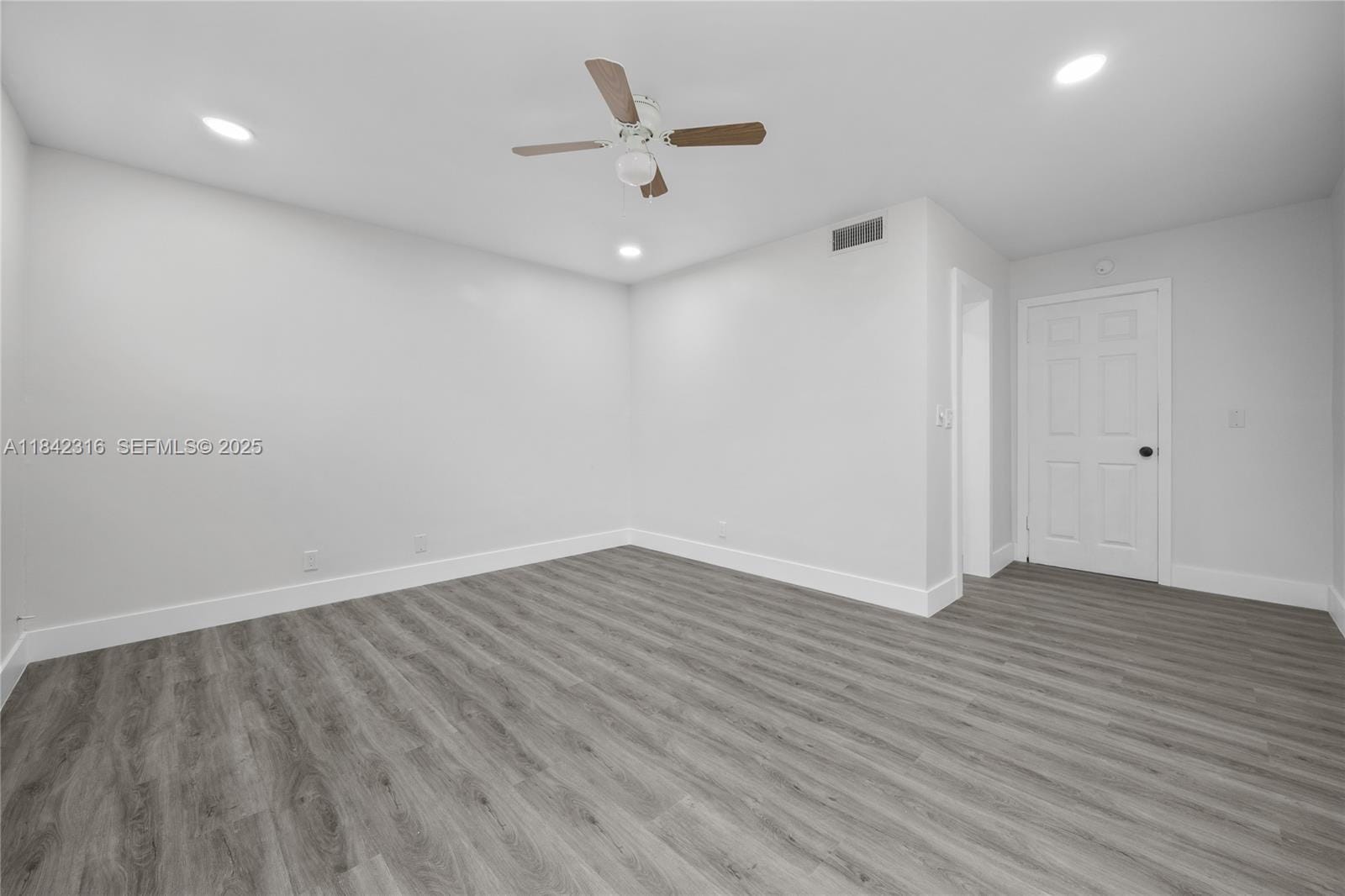 5790 Stirling Road 112, Hollywood, FL 33021 photo 18