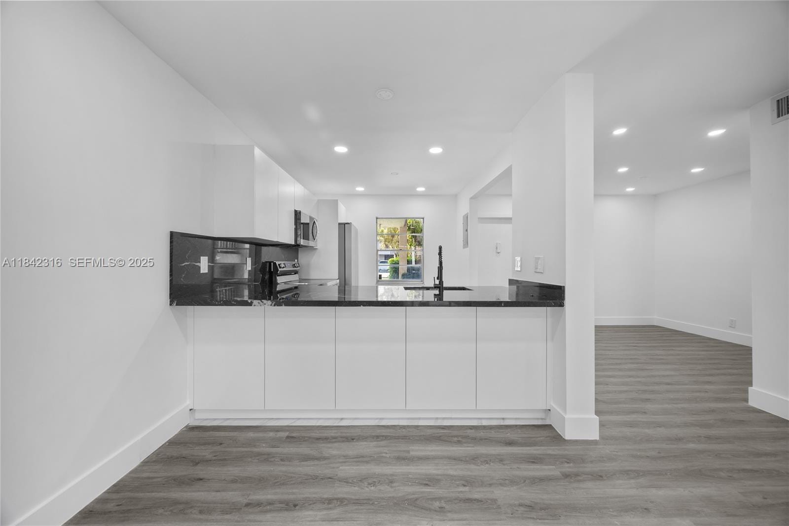 5790 Stirling Road 112, Hollywood, FL 33021 photo 9