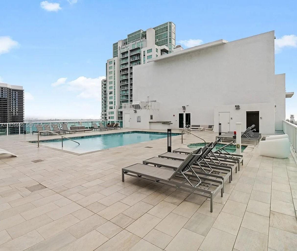 133 NE 2nd Avenue 2515, Miami, FL 33132 photo 23