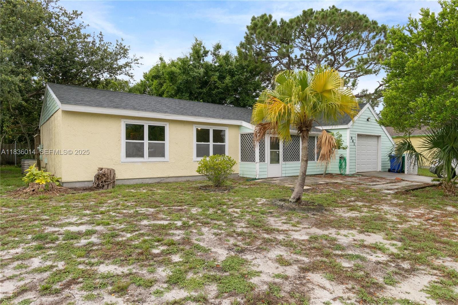 961 DR Schumann Drive — photo 2