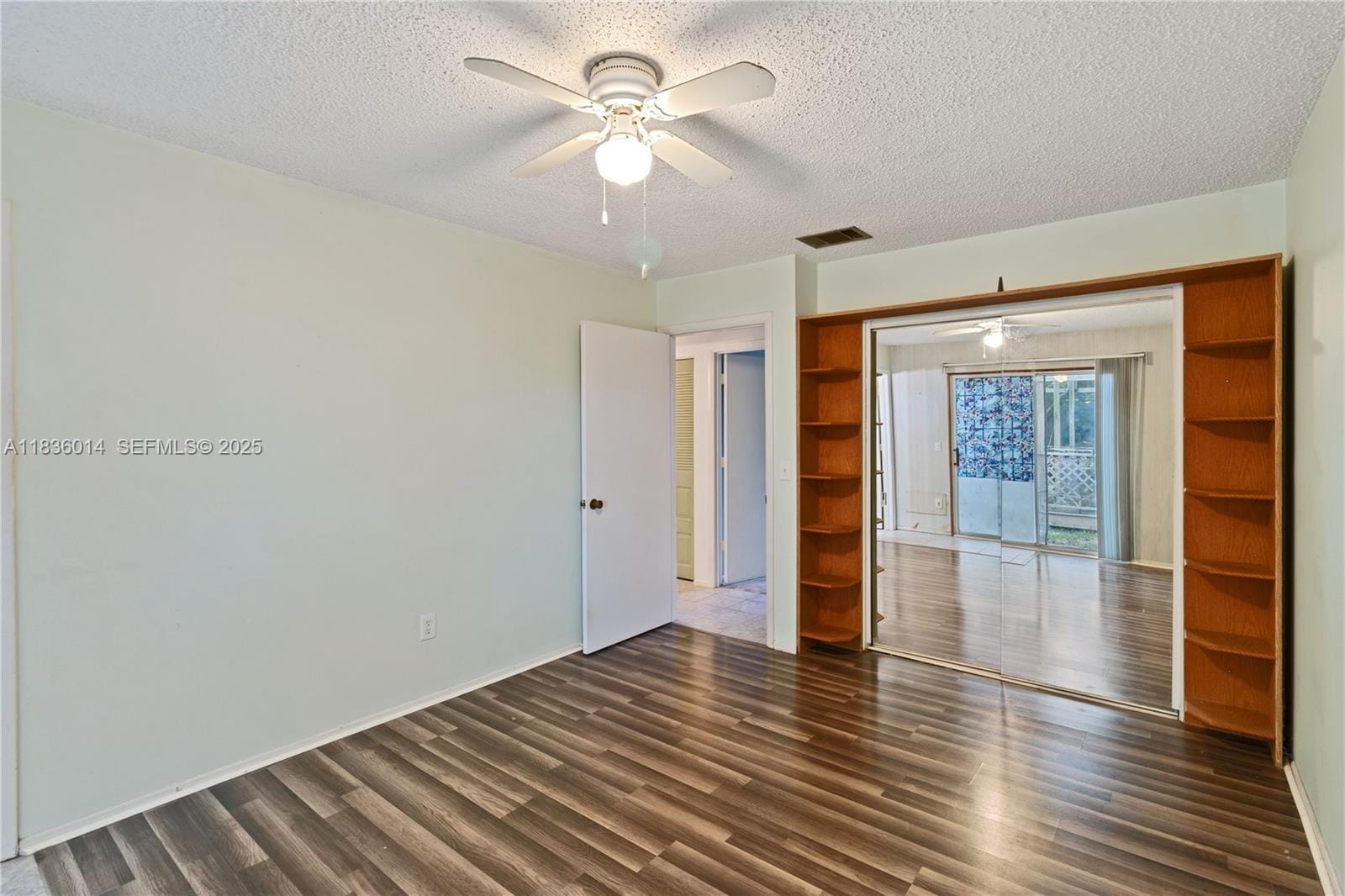 961 DR Schumann Drive — photo 8