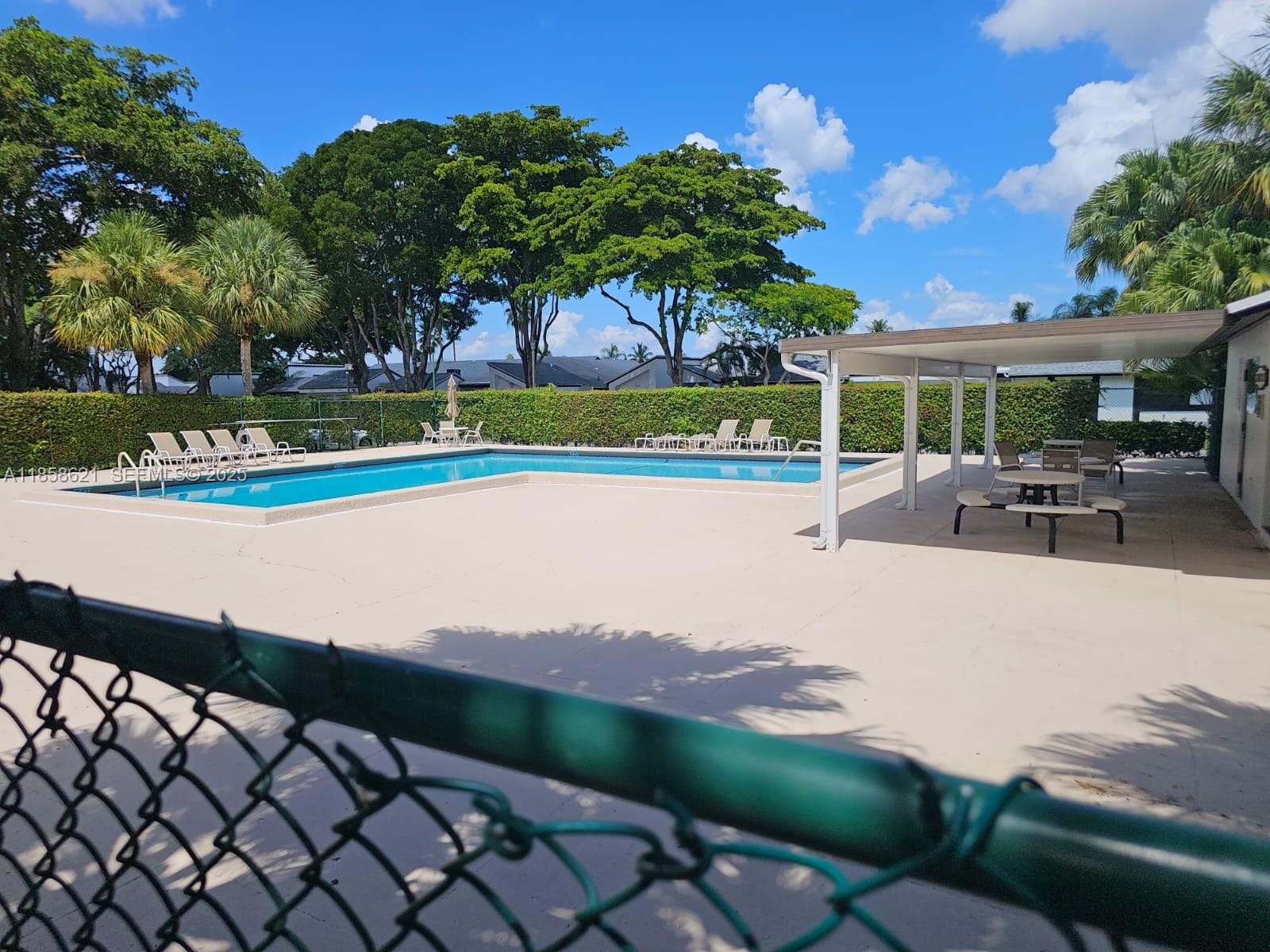 343 Fairway Circle 63, Weston, FL 33326 photo 3