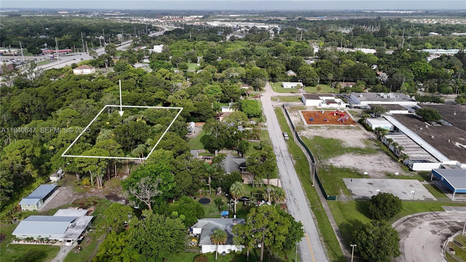 1 Tennessee Avenue — photo 3