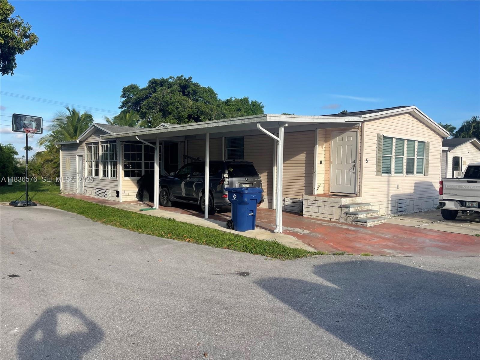 19800 SW 180th Avenue 5, Miami, FL 33187 photo 1