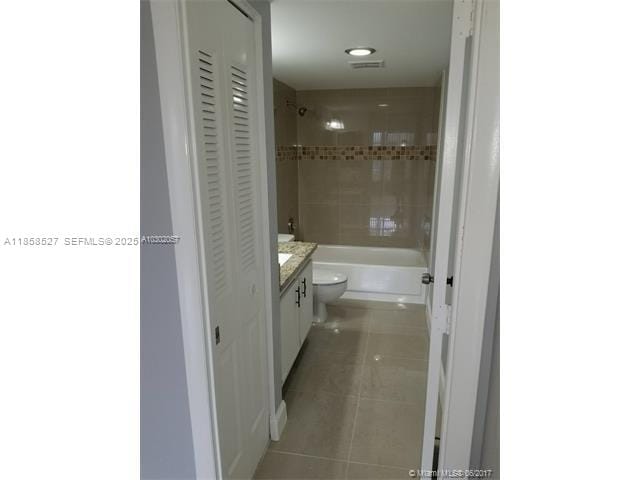 4160 Inverrary Drive 505 — photo 11