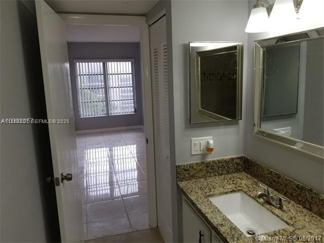 4160 Inverrary Drive 505 — photo 8