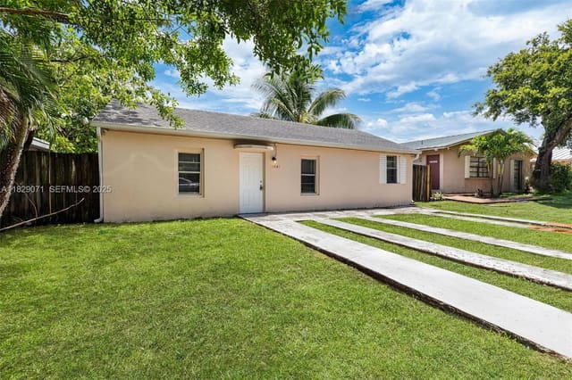 6048 Buchanan Street, sold in Gracewood No 5, Hollywood, FL