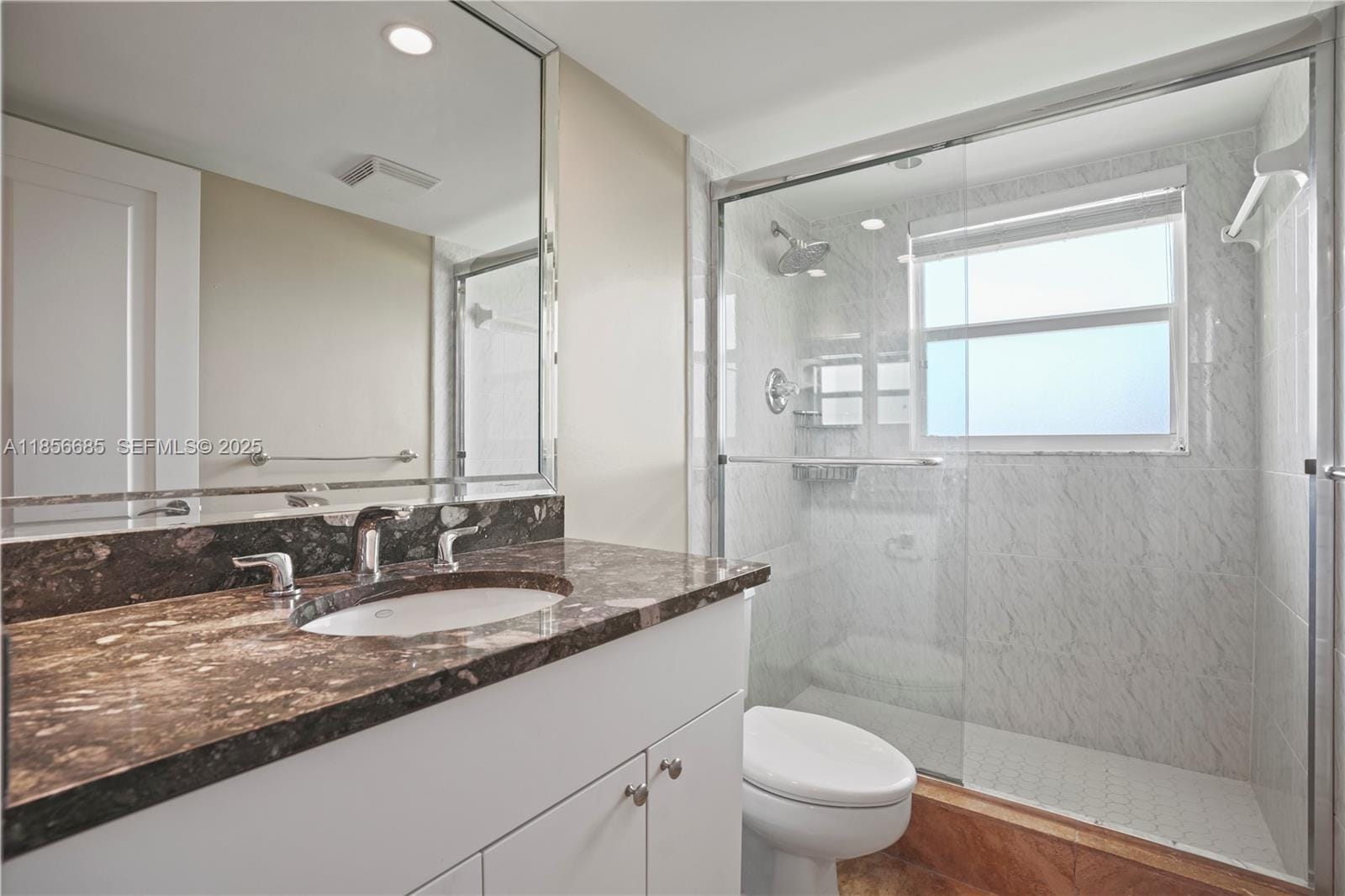 350 Oaks Lane 222, Pompano Beach, FL 33069 photo 22