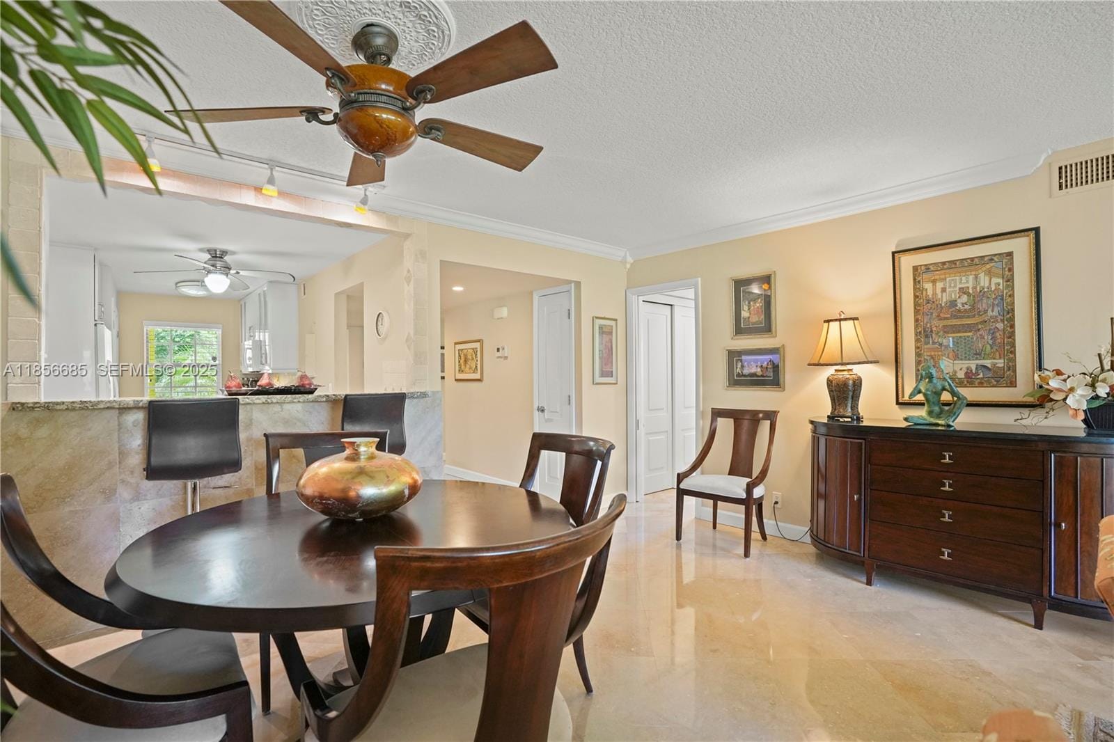 350 Oaks Lane 222 — photo 4