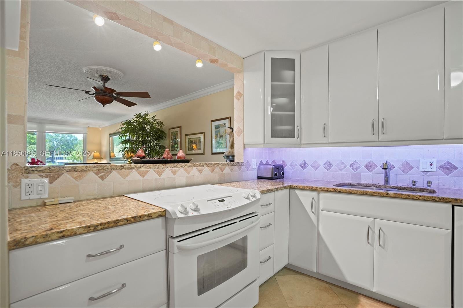 350 Oaks Lane 222 — photo 9