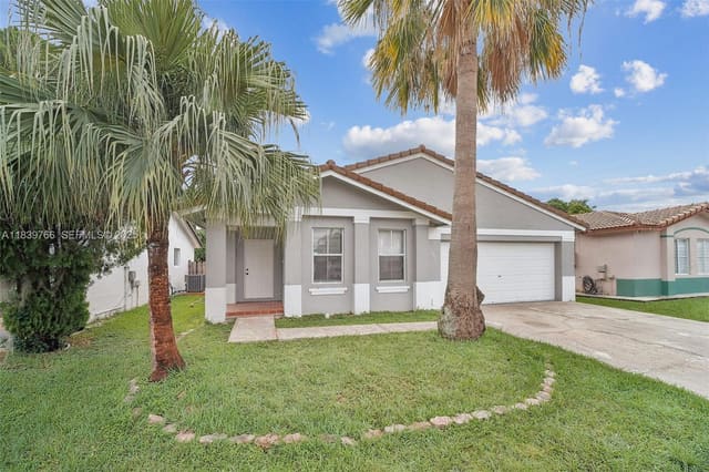 17471 SW 137th Court, Miami, FL 33177