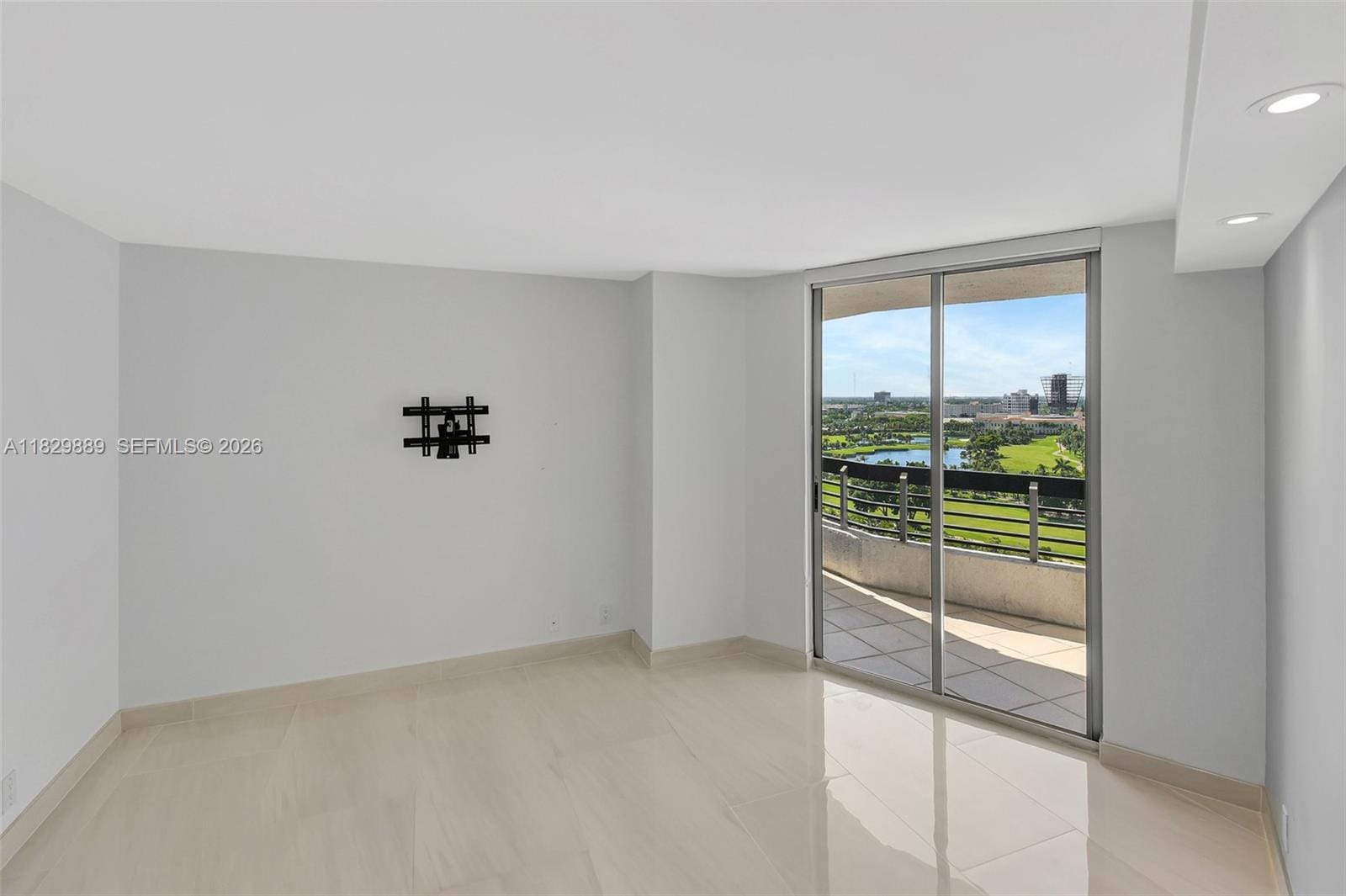 3400 NE 192nd Street 1606, Aventura, FL 33180 photo 10