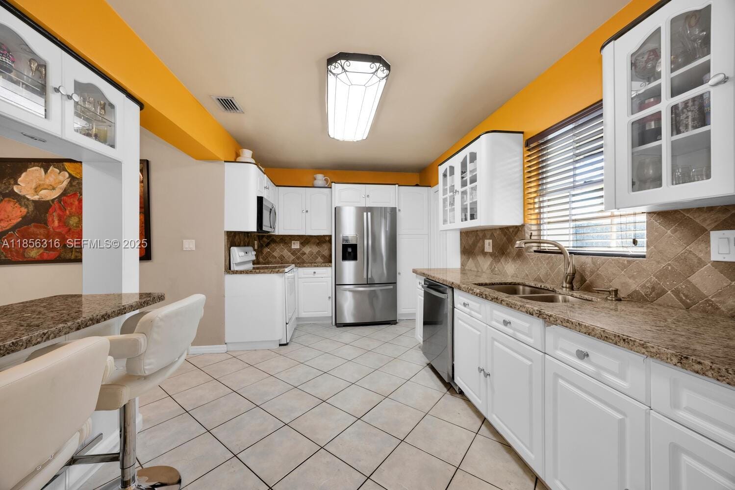 10504 SW 77th Court, Pinecrest, FL 33156 photo 12