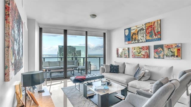 1300 S Miami Avenue 4102, Miami, FL 33130