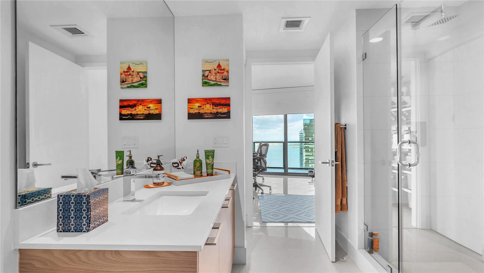 1300 S Miami Avenue 4102, Miami, FL 33130 photo 28