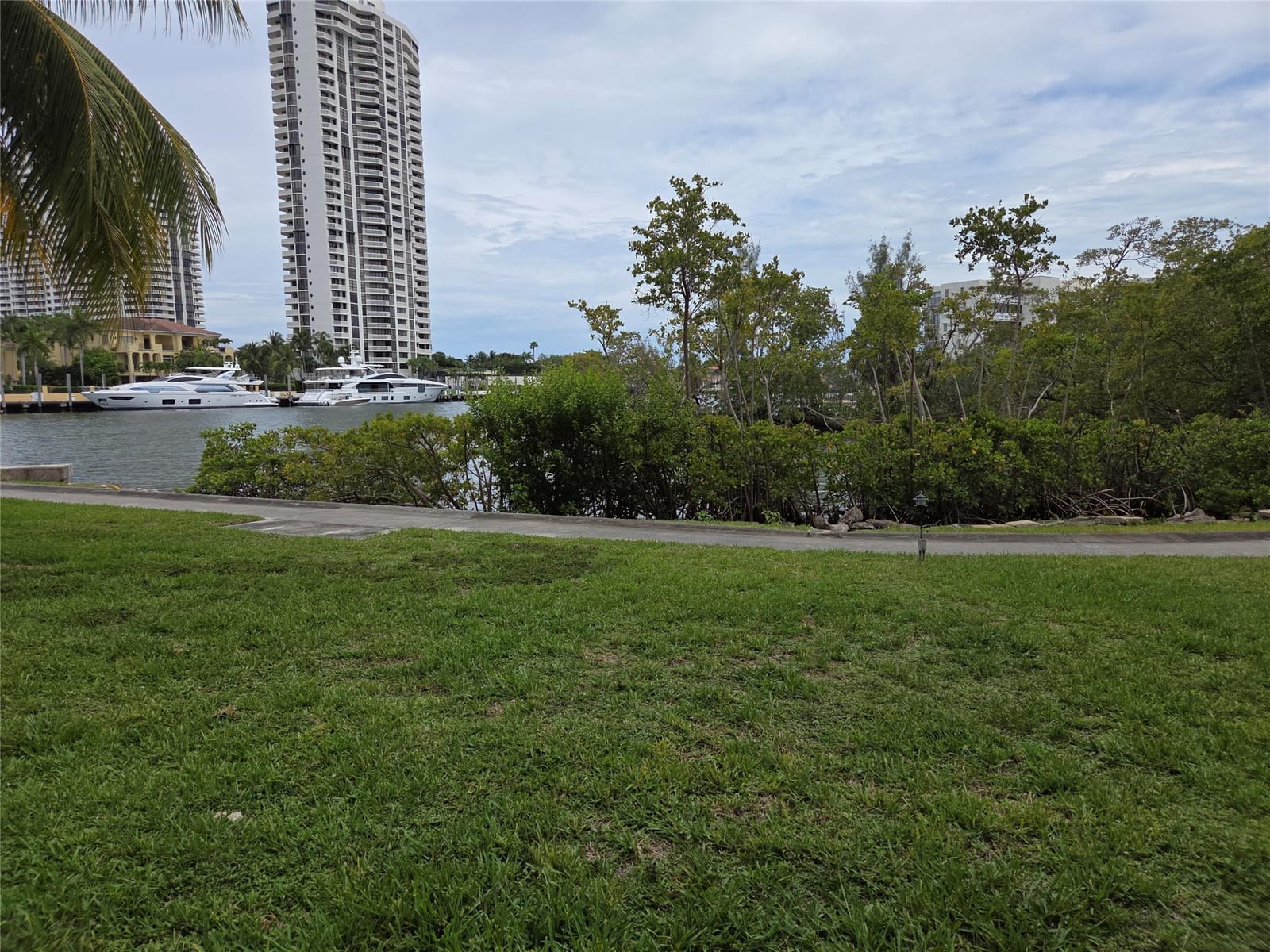 2980 Point Drive D 107, Aventura, FL 33160 photo 11