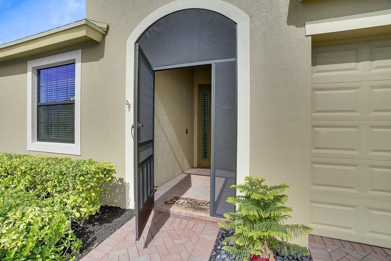 1075 N Verona Trace Drive — photo 8