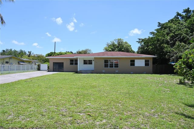 13701 NW 1st Avenue, sold in Bisc Gardens Sec H Part 1, Miami, FL