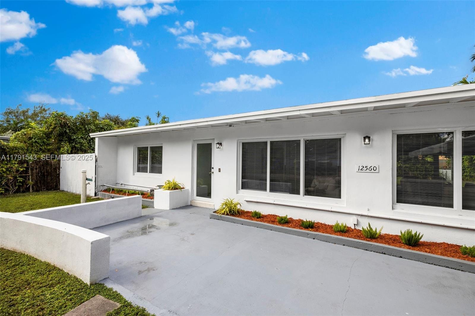 12560 Alamanda Drive, North Miami, FL 33181 photo 20