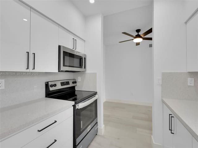 1941 NW 96th Terrace 8F, Pembroke Pines, FL 33024