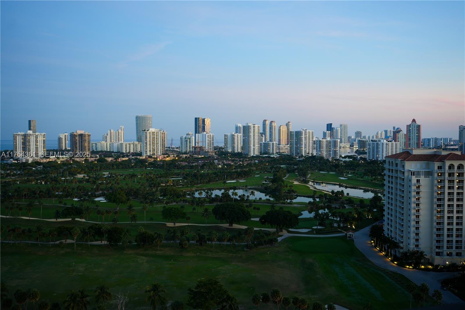 20335 W Country Club Drive 2608, Aventura, FL 33180
