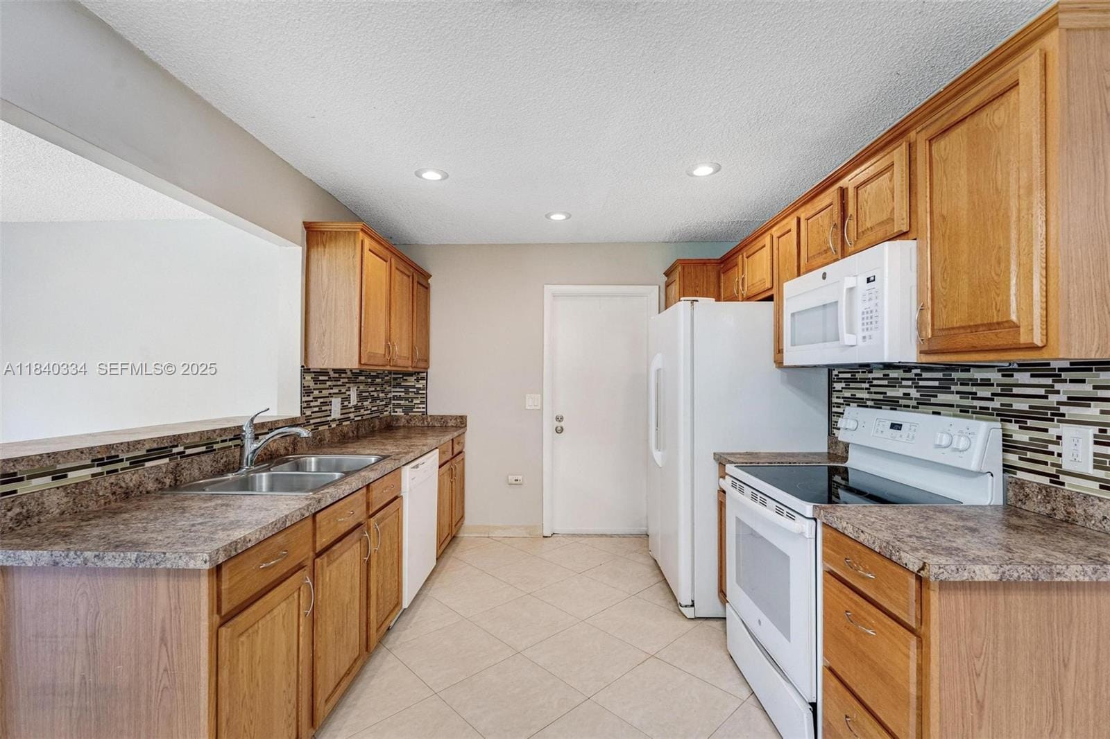 9285 Affirmed Lane, Boca Raton, FL 33496 photo 5