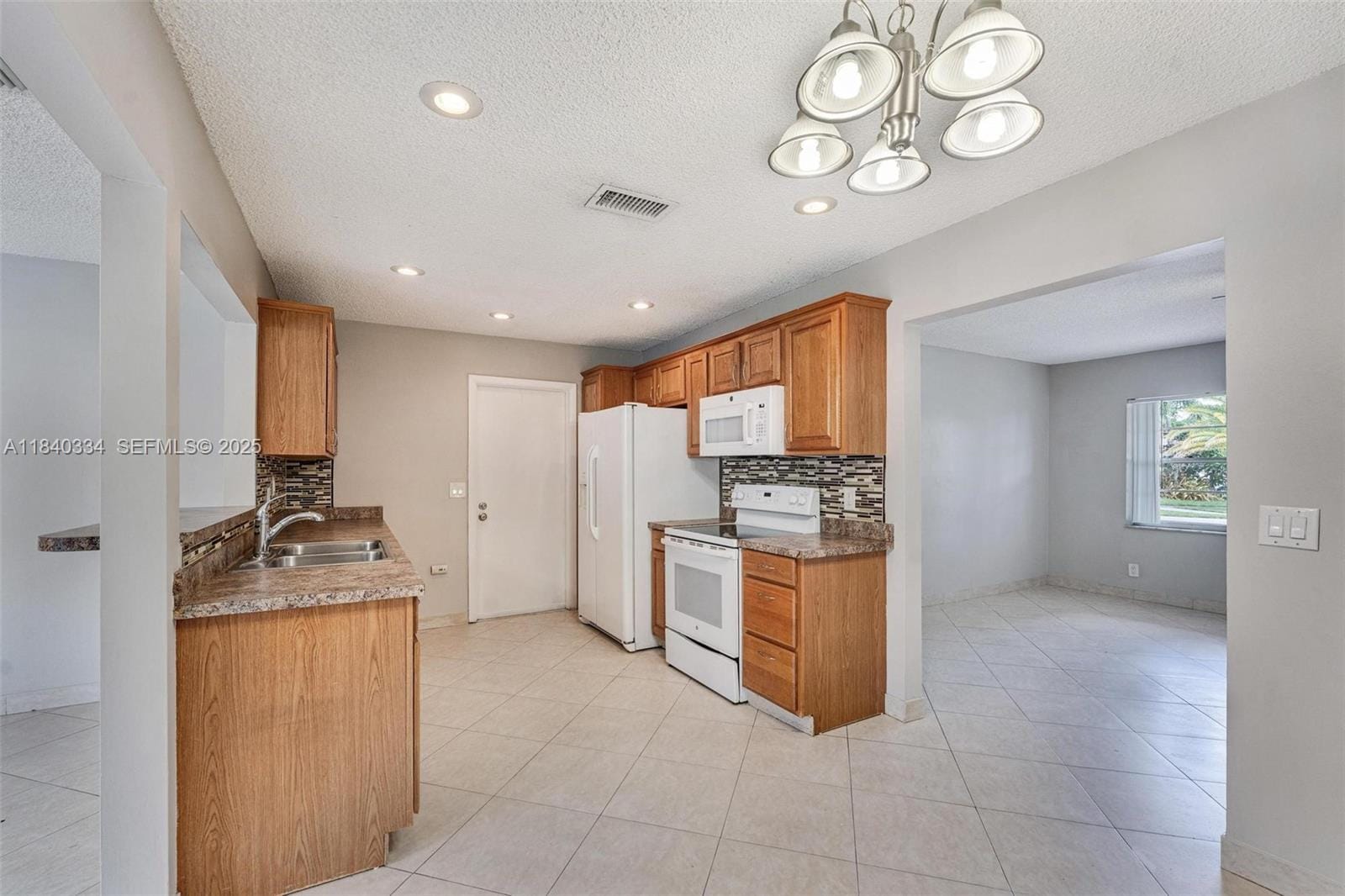 9285 Affirmed Lane, Boca Raton, FL 33496 photo 6