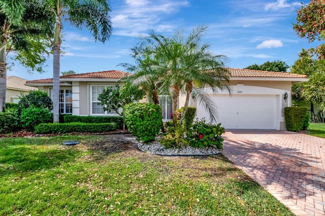 12165 Oakvista Drive, Boynton Beach, FL 33437