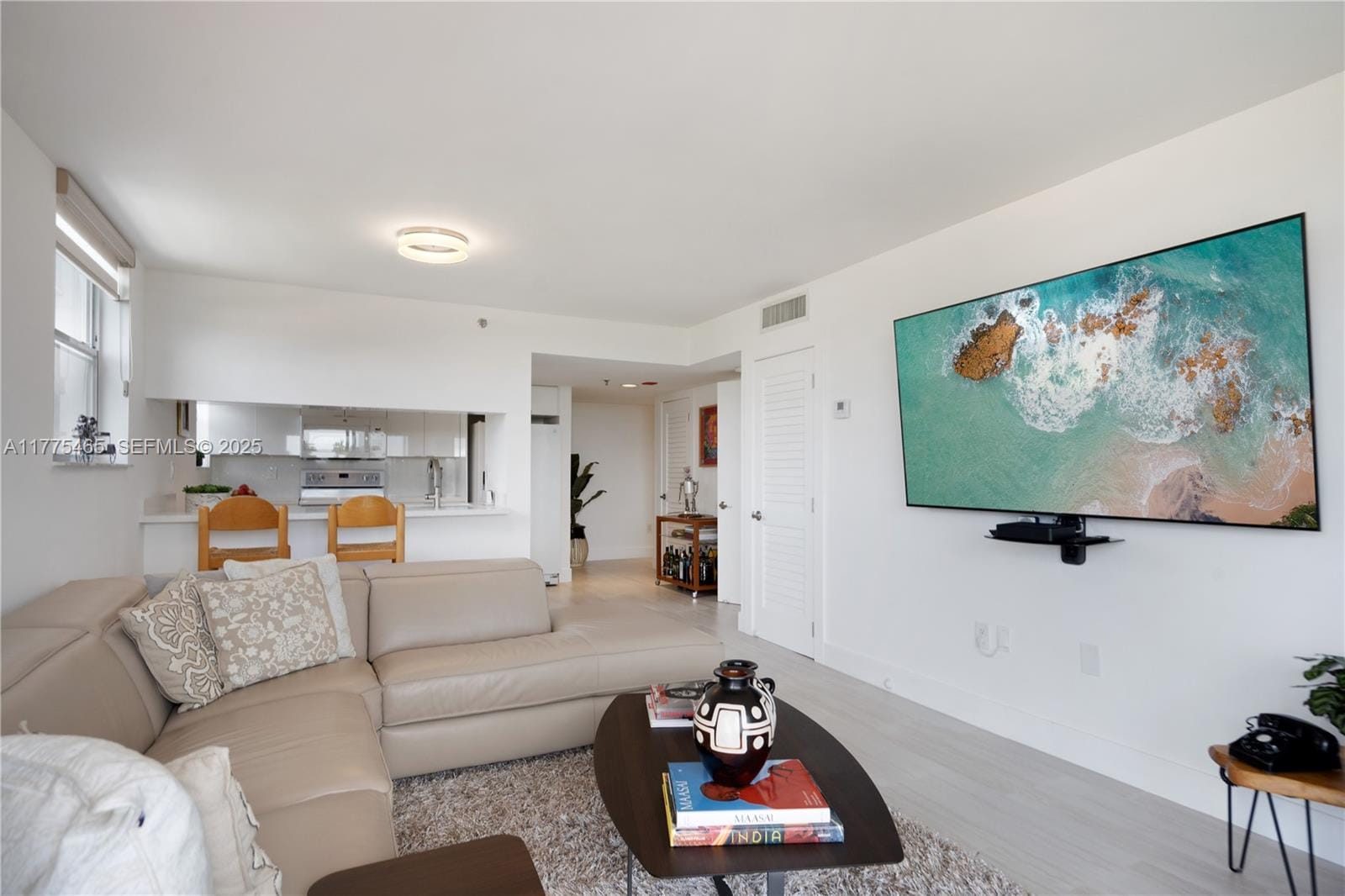 2400 SW 3rd Avenue 505, Miami, FL 33129 photo 2