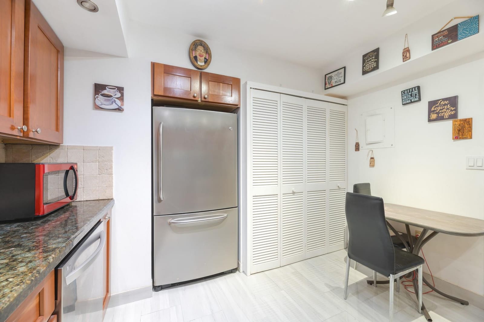 2808 N 46th Avenue E450, Hollywood, FL 33021 photo 3
