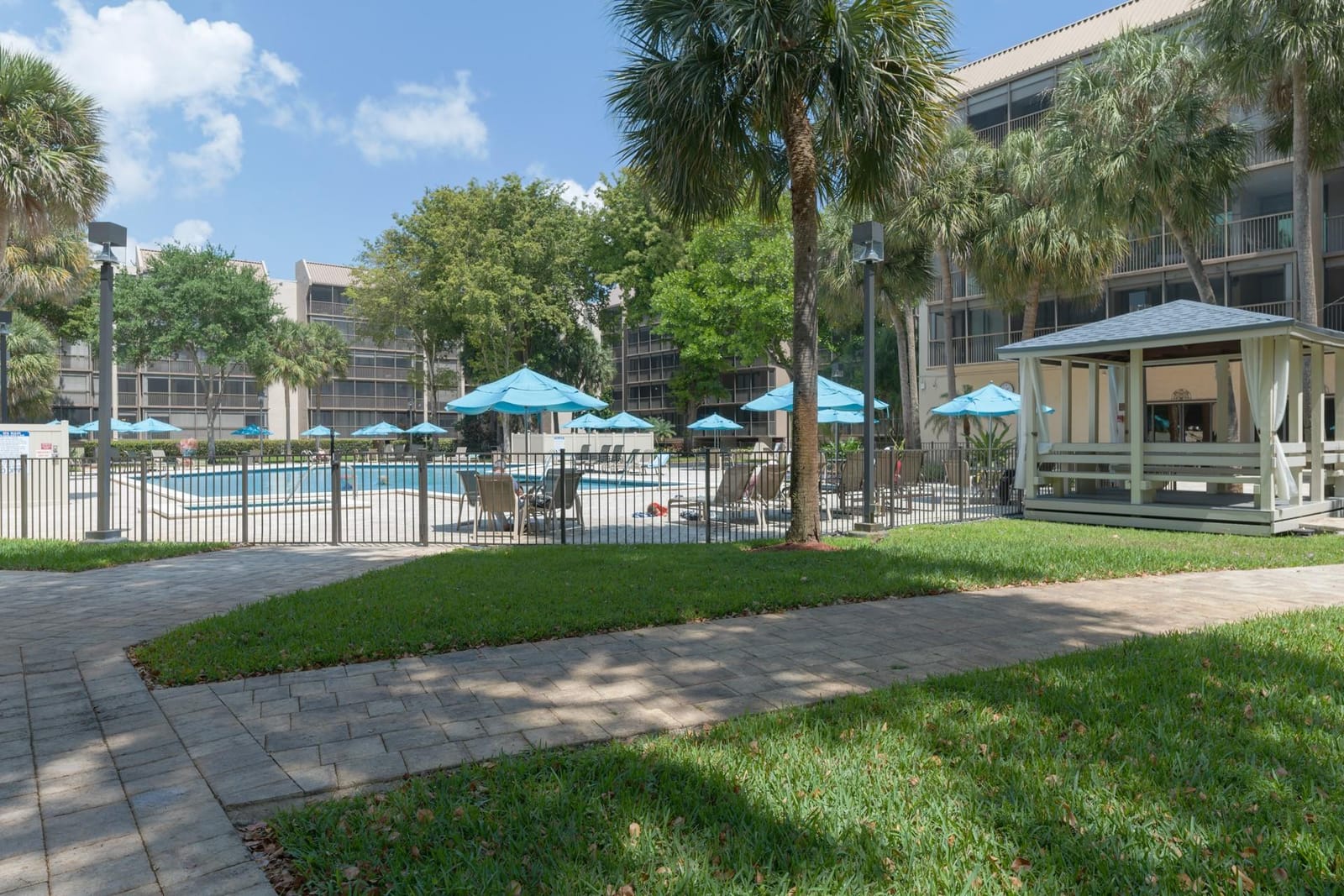 2808 N 46th Avenue E450, Hollywood, FL 33021 photo 22